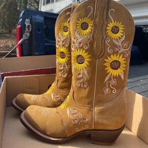 Rodeo Boots